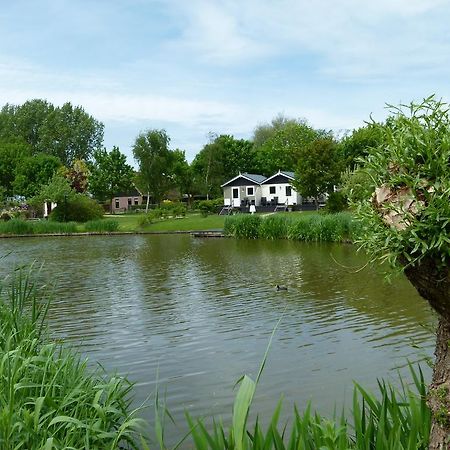 Campingpark De Bongerd Villa Tuitjenhorn Exteriör bild