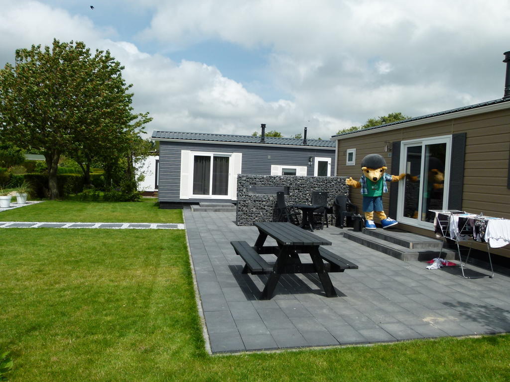 Campingpark De Bongerd Villa Tuitjenhorn Rum bild