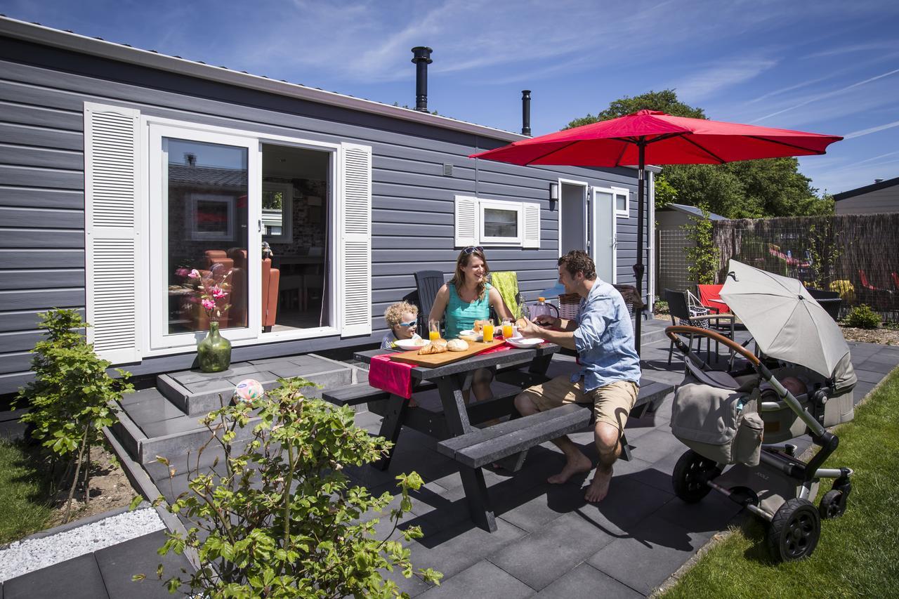 Campingpark De Bongerd Villa Tuitjenhorn Exteriör bild