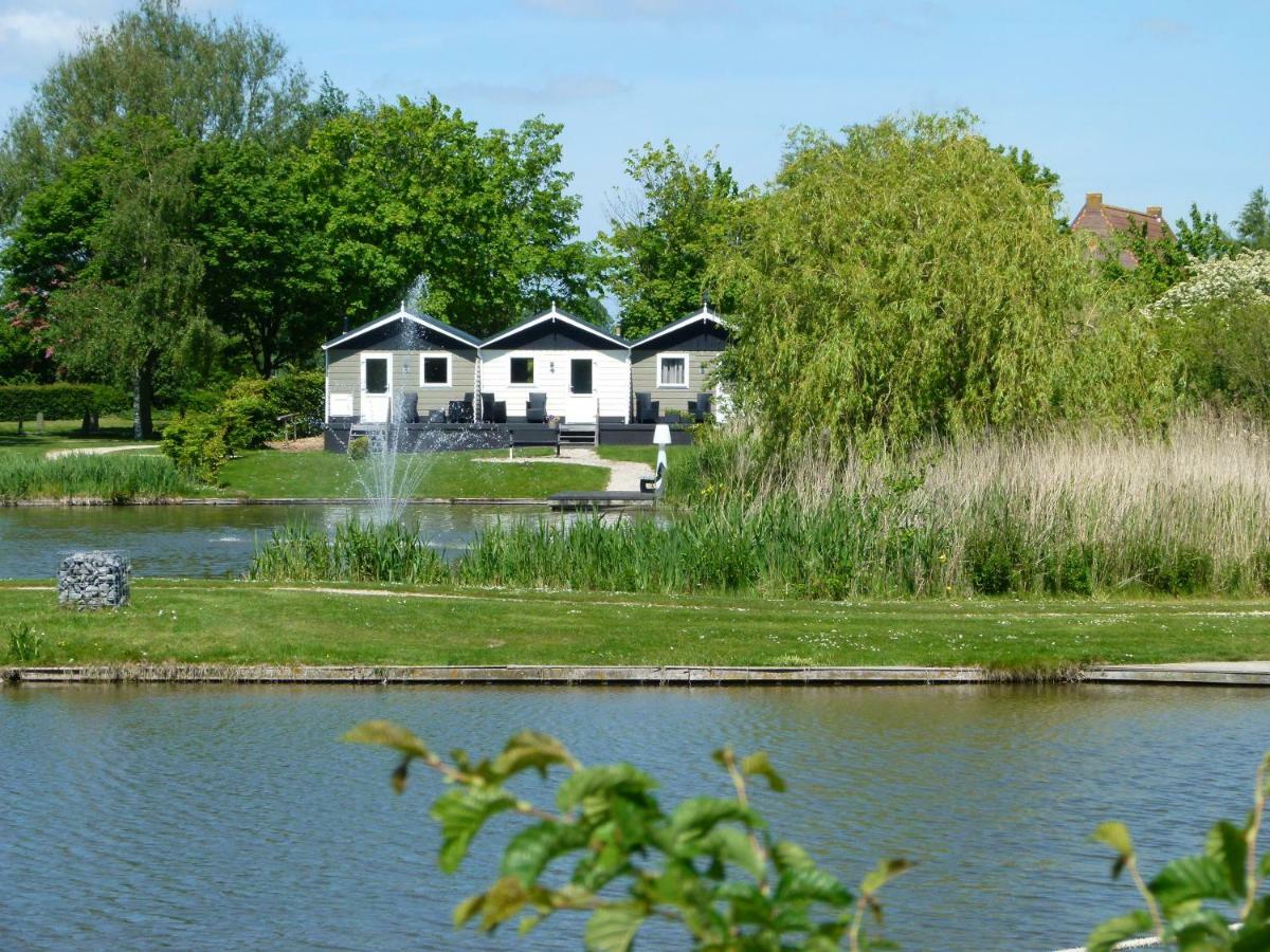 Campingpark De Bongerd Villa Tuitjenhorn Exteriör bild